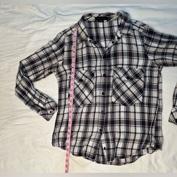 Sanctuary Plaid Boyfriend Shirt Button-Up Black/White Checkered Flannel Size S - Picture 10 of 11